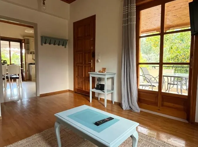 Дом отдыха Lemon Tree House